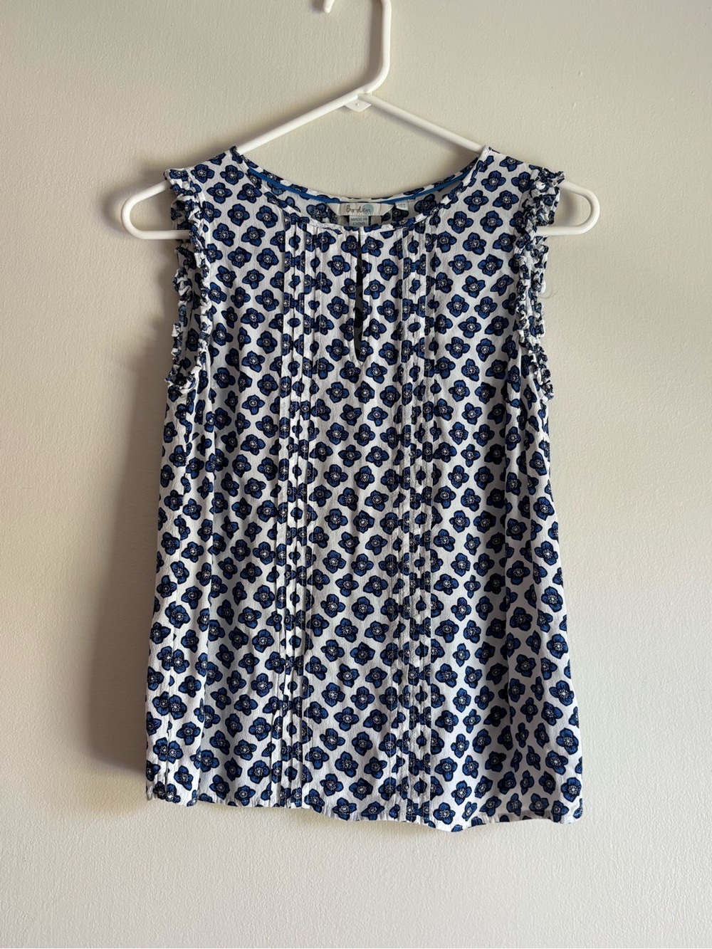 Boden Navy Floral Pintuck Sleeveless Top